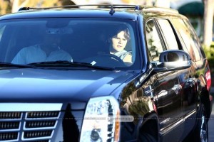 prince-jackson-driving-in-calabasas-new-october-1st-2012-prince-michael-jackson-32354889-750-501.jpg